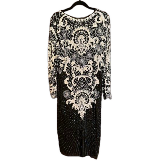 Cache Dresses & Skirts - Vintage Cache (Gold tag) fully beaded & sequins black & white gown Size Medium
